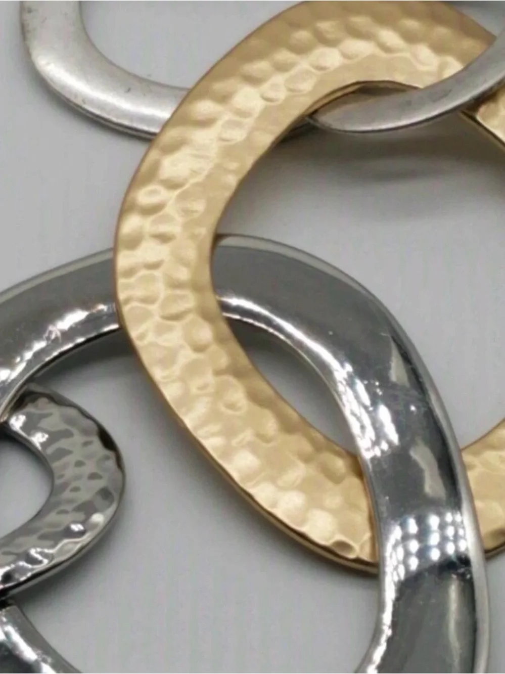 Chico's Two-Tone Oval Link Necklace - Gold & Silver. + A LITTLE GIFT 🎁